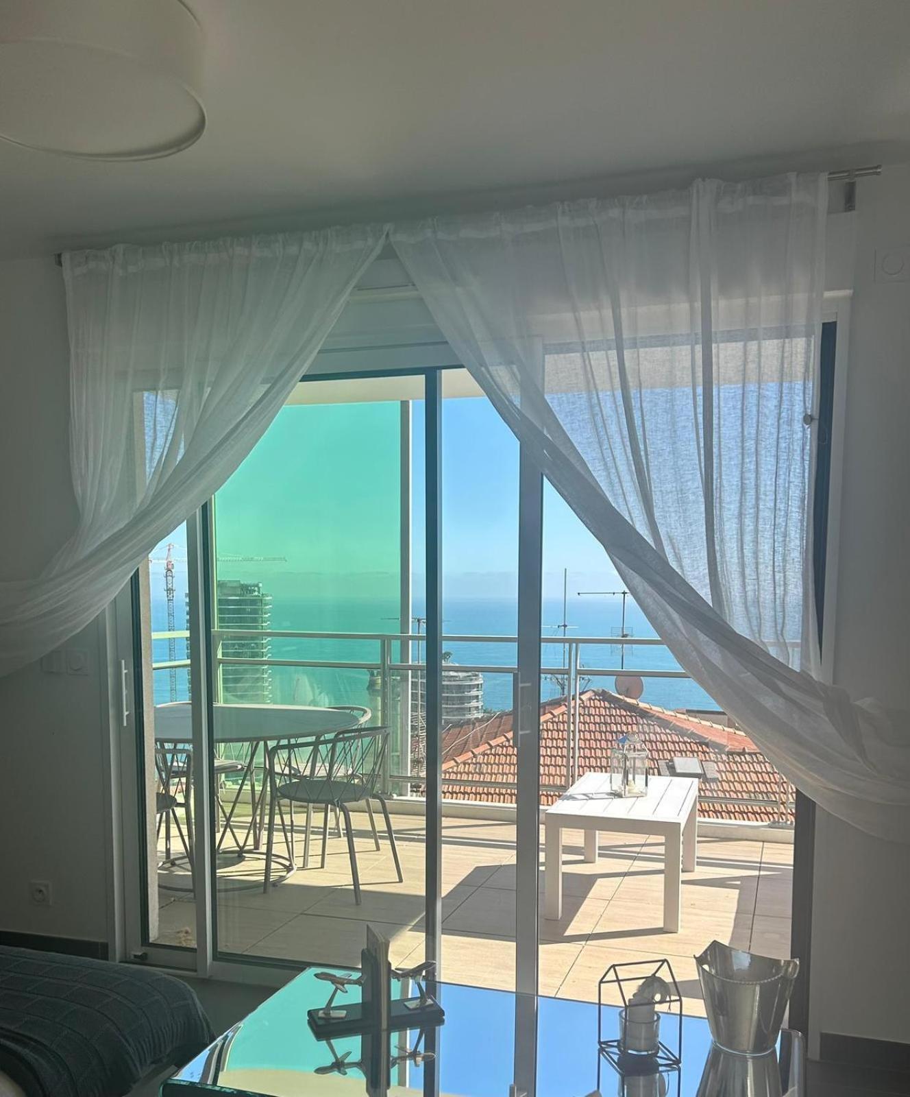 Close To Montecarlo, Monaco Sea Side, Private Parking Apartment Бюсолей Екстериор снимка