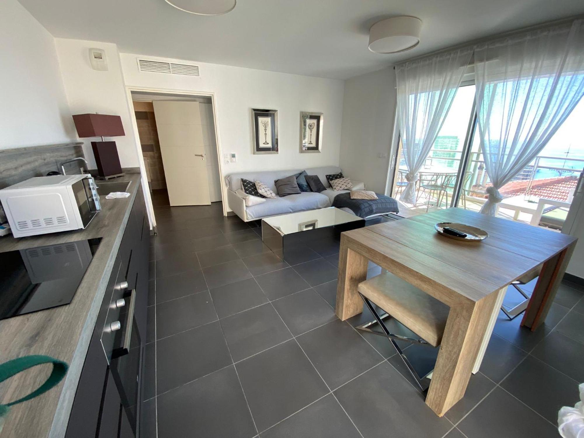 Close To Montecarlo, Monaco Sea Side, Private Parking Apartment Бюсолей Екстериор снимка